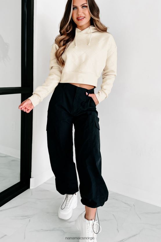 svart NanaMacs celia nylon cargo bukser 402NJ03101