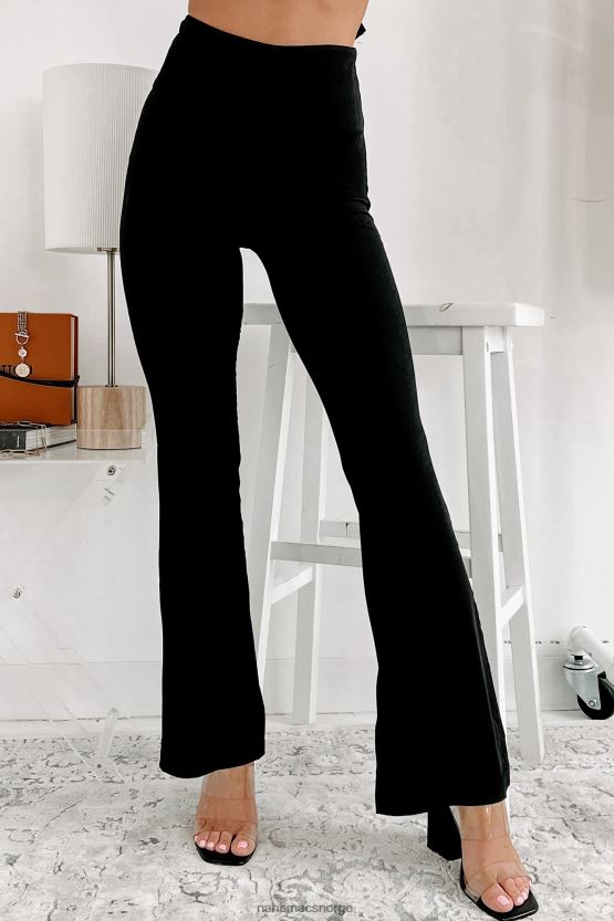 svart NanaMacs løpende yogabukser med utsving 402NJ03056