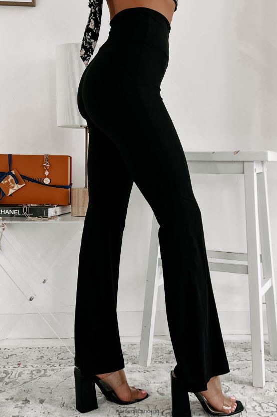 svart NanaMacs løpende yogabukser med utsving 402NJ03056