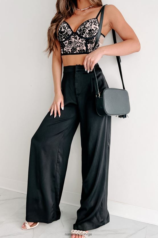 svart NanaMacs sofistikert i sin fineste bukse med brede ben 402NJ03086