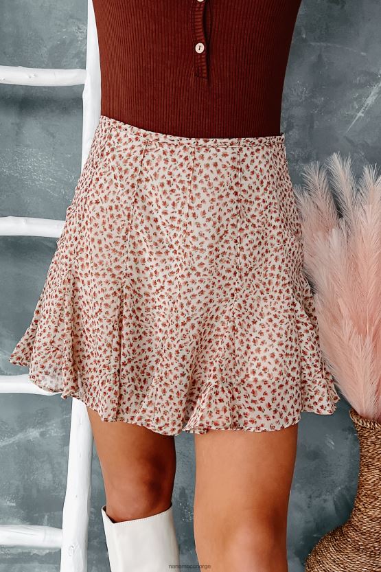beige NanaMacs blomstrende kjærlighet ruffled floral skort 402NJ03307