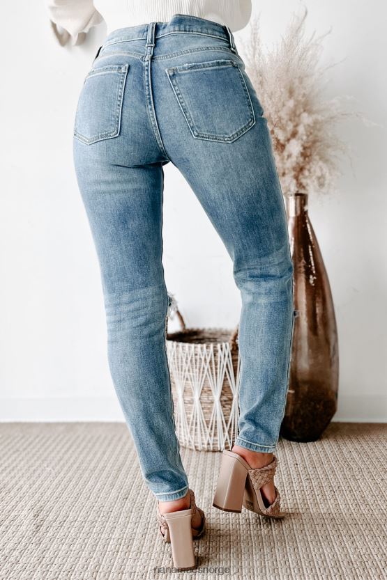 middels lys NanaMacs ropte sniktitt mellomhøye distressed tomboy jeans 402NJ03502