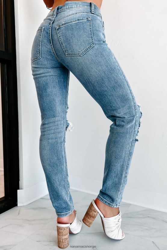 middels lys NanaMacs ropte sniktitt mellomhøye distressed tomboy jeans 402NJ03502