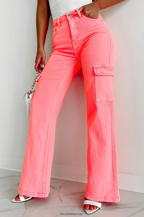 varm rosa NanaMacs lever i øyeblikket high rise wide leg cargo jeans 402NJ03129