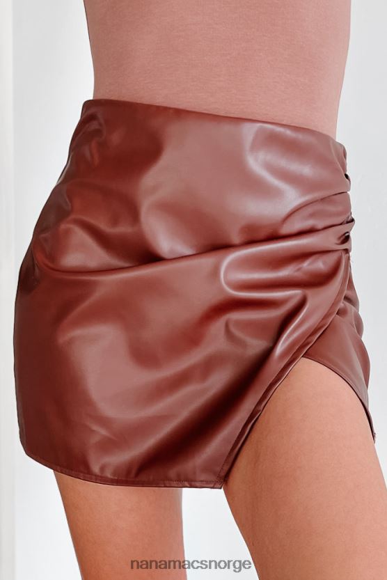 mokka NanaMacs makt til å bytte miniskjørt i kunstskinn 402NJ03223