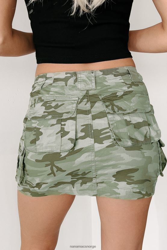 oliven camo NanaMacs soldier of fashion cargo miniskjørt 402NJ03157