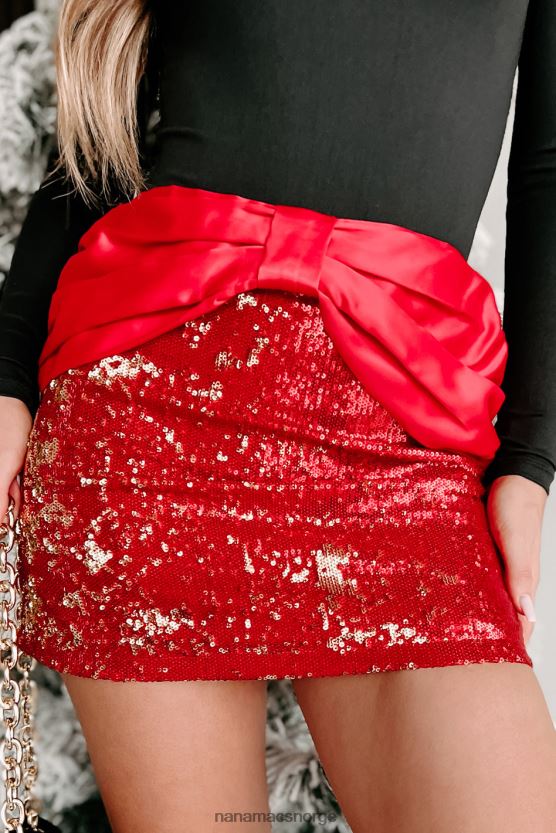 rød NanaMacs får et oppvarmet miniskjørt med paljetter 402NJ03210