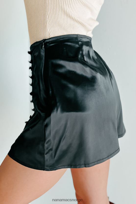 svart NanaMacs endelig sluttetid sateng miniskjørt 402NJ03199