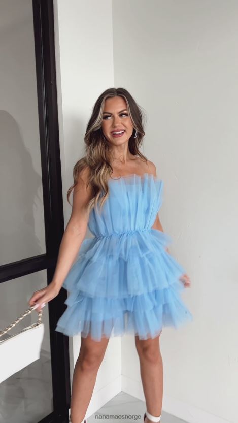 blå NanaMacs confidence queen stroppeløs lagdelt tyllkjole 402NJ02067