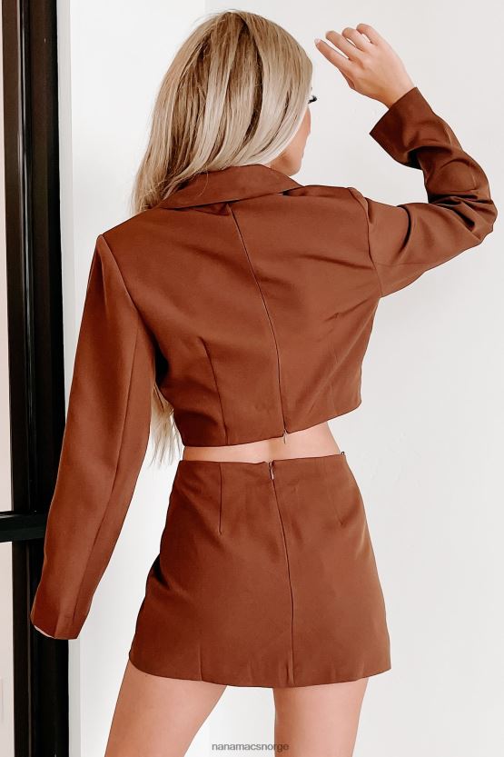 brun NanaMacs uutnyttet potensielt utskåret blazerkjole 402NJ02146