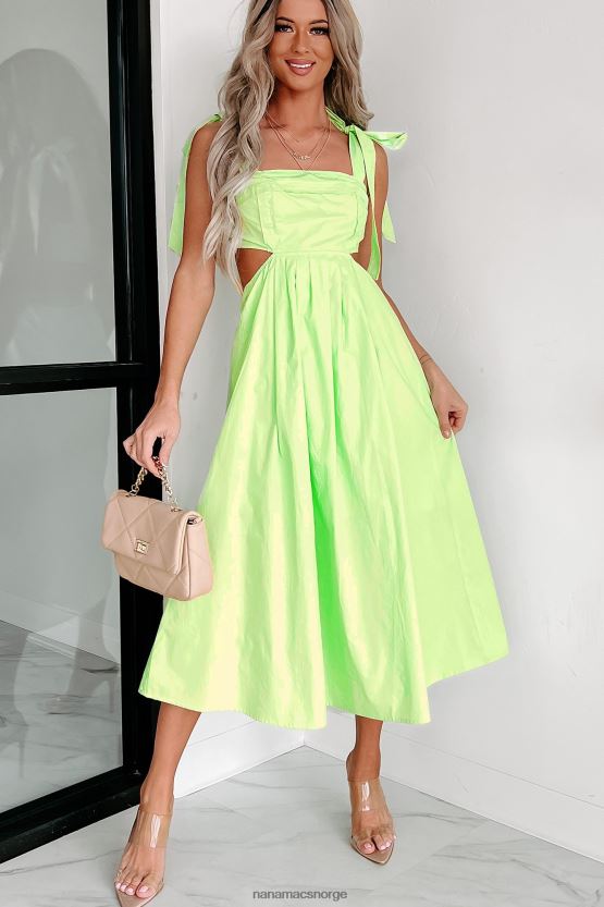 grønn NanaMacs før vi fant oss utskårne midikjole 402NJ02280