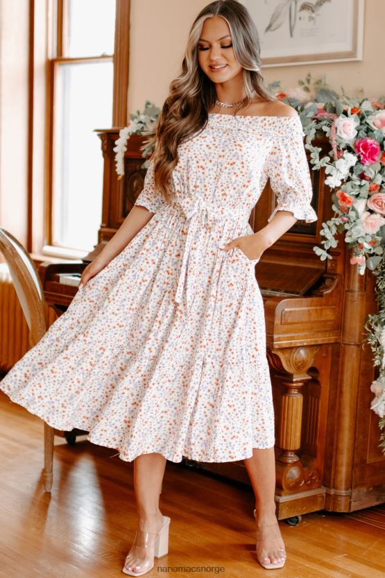 hvit NanaMacs infinite bliss floral off the shoulder midikjole 402NJ02289
