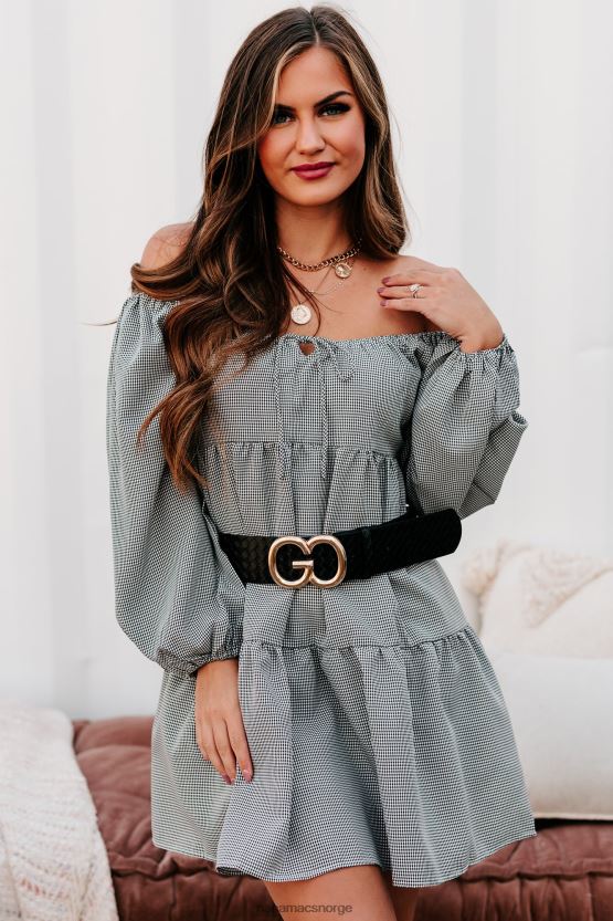 svart NanaMacs carlinn off-the-skulder lagdelt kjole 402NJ02463