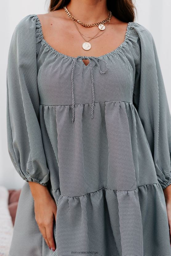 svart NanaMacs carlinn off-the-skulder lagdelt kjole 402NJ02463