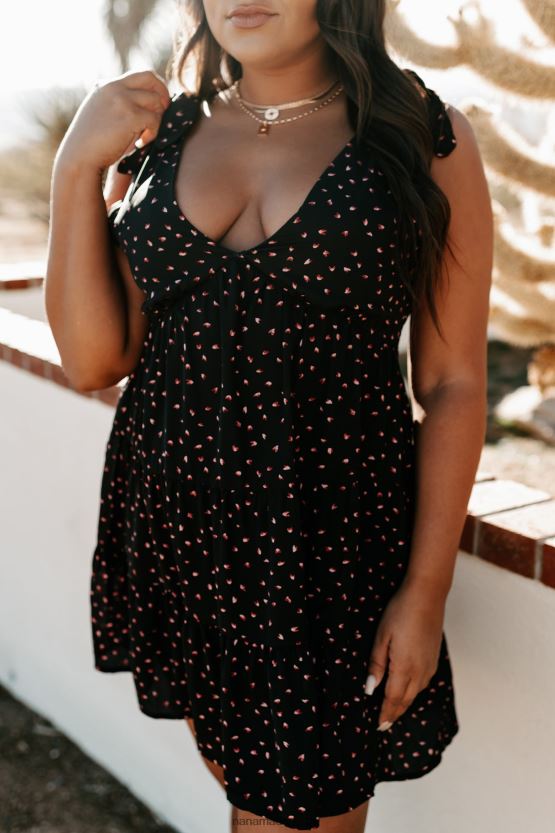 svart NanaMacs hun har en kjole med hjertetrykk 402NJ02196