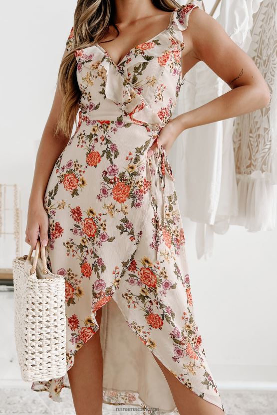 taupe NanaMacs pen midi-omslagskjole med rynker og blomster 402NJ02267