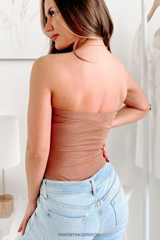 hasselnøtt NanaMacs enkelt sagt stroppeløs bodysuit 402NJ0301