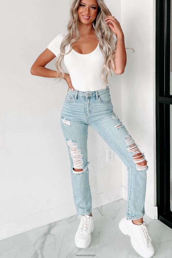 hvit NanaMacs meera original bodysuit med kort ermet v-hals 402NJ0321