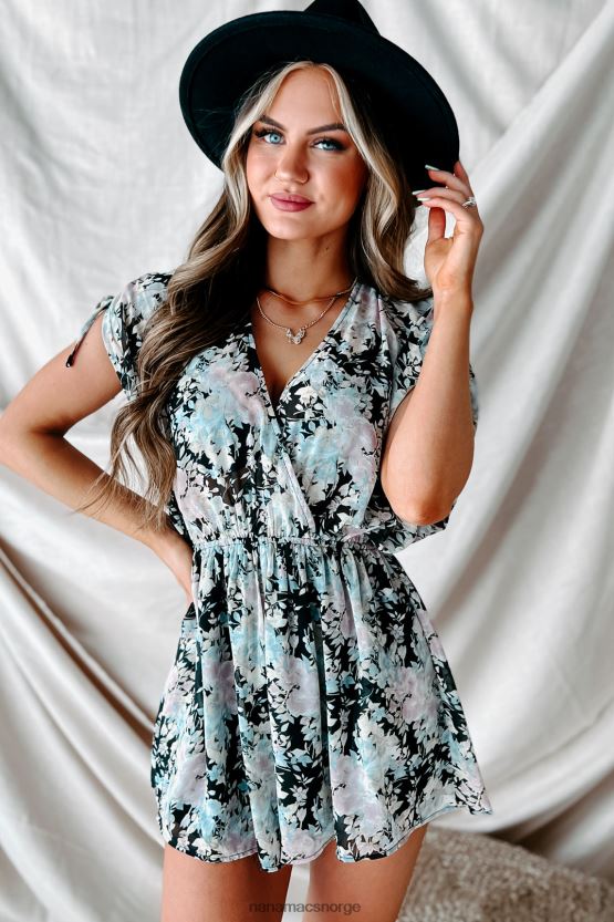 svart floral NanaMacs på tide å blomstre ruched skulder floral surplice romper 402NJ02696