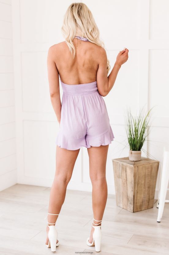syrin NanaMacs ser flørtende halter neck romper 402NJ02663