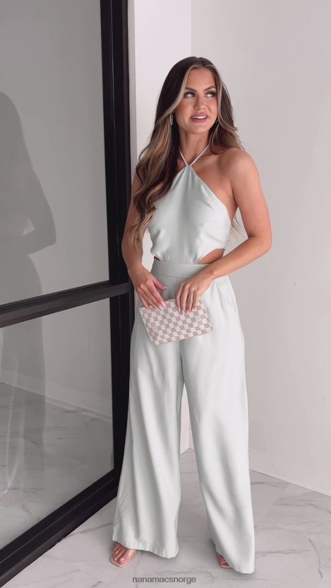 mynte NanaMacs imøtekomme til deg halter neck jumpsuit 402NJ02686