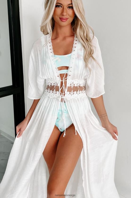 hvit NanaMacs kysset av solen slips foran duster kimono 402NJ03553