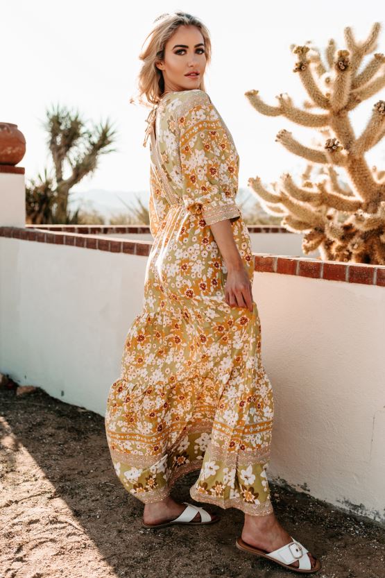 gul/lime NanaMacs hageblikk tiered floral maxi kjole 402NJ02432