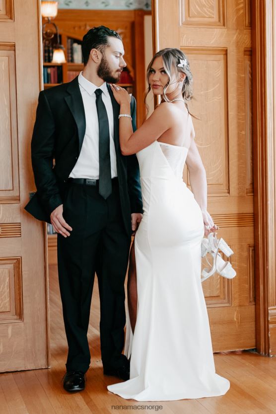 hvit NanaMacs fantastisk sjarm rhinestone detaljert maxi kjole 402NJ02396