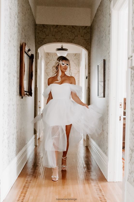 hvit NanaMacs la oss flykte lagdelt tyll maxi kjole 402NJ02398