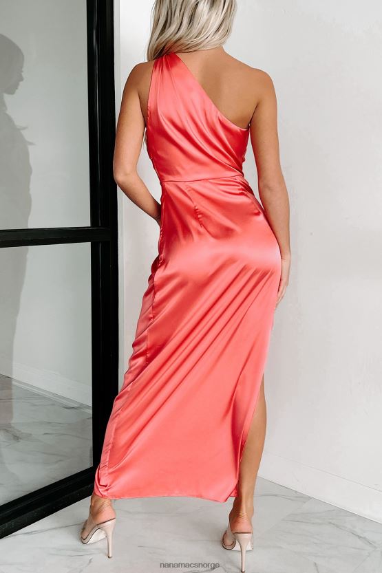 laks NanaMacs all denne kjærlighet sateng en skulder maxi kjole 402NJ02357