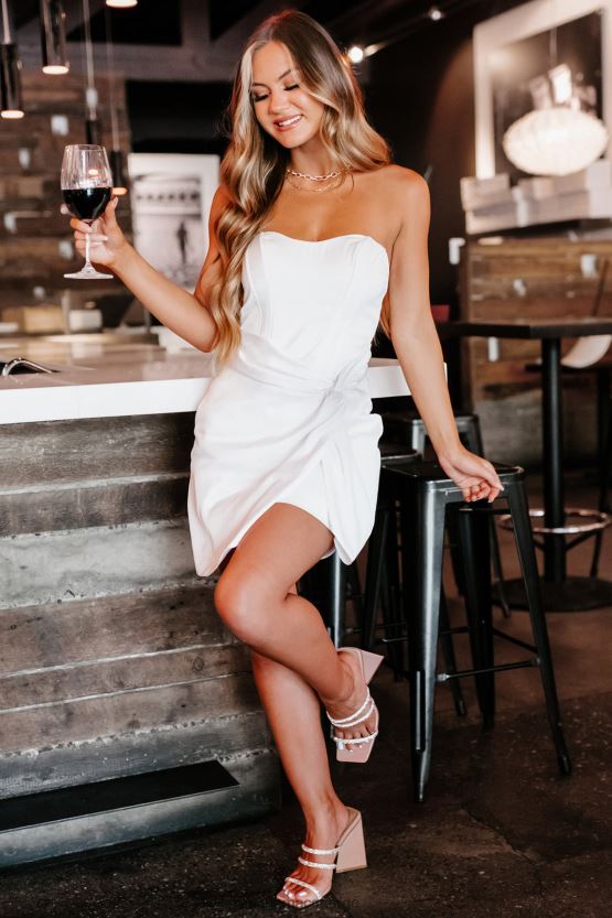 hvit NanaMacs få det jente sateng stroppeløs minikjole 402NJ02155