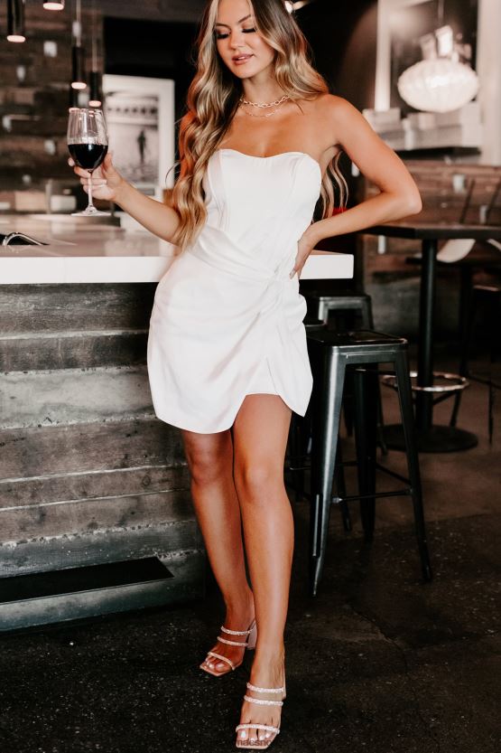 hvit NanaMacs få det jente sateng stroppeløs minikjole 402NJ02155