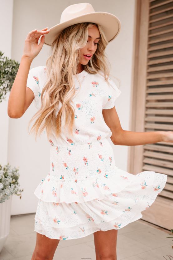 krem NanaMacs deeandra printet smocked midje volang minikjole 402NJ02236