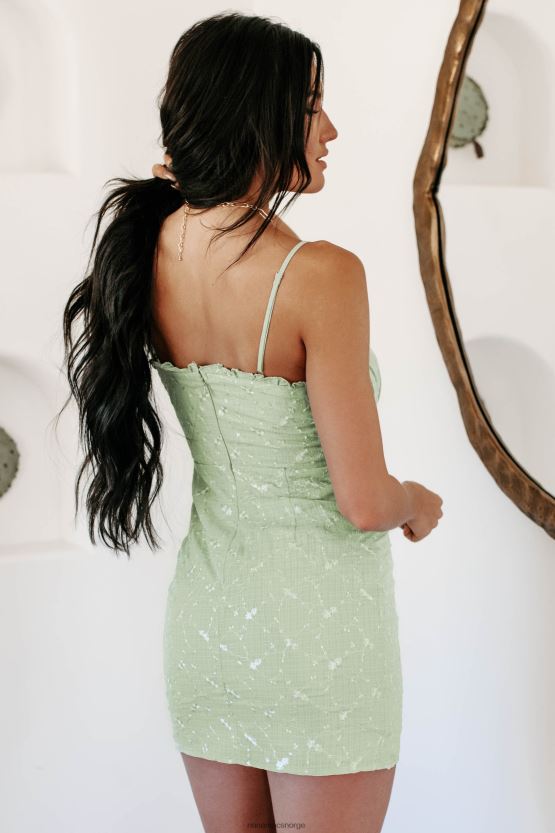 lime NanaMacs hage skjønnhet blomsterbrodert minikjole foran 402NJ02186