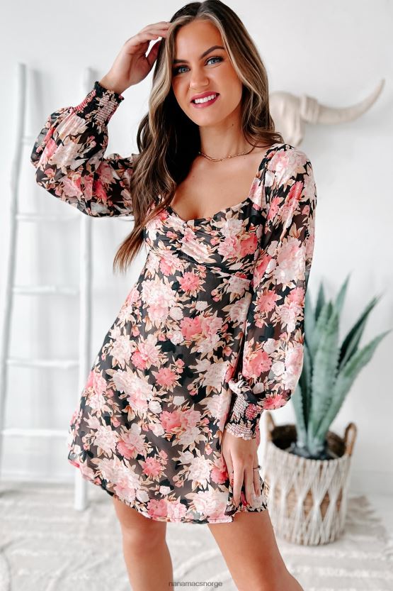 svart NanaMacs du er en evig blomstret minikjole 402NJ02457