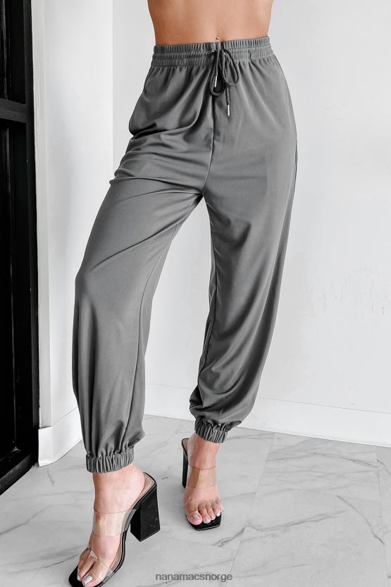 mørk grå NanaMacs coffee runs crop tank joggers todelt sett 402NJ0616