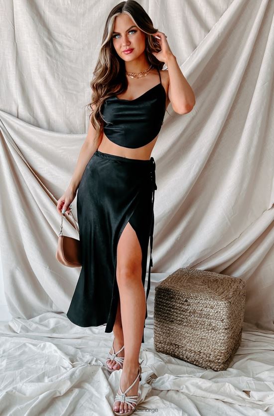 svart NanaMacs på en tilstand todelt satengskjørtsett 402NJ01636