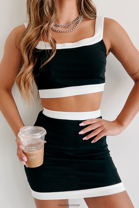 svart/off white NanaMacs todelt sett med høyenergifargeblokk 402NJ0774