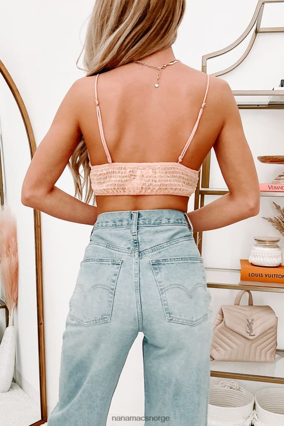 korall NanaMacs lar deg lure på blomsterbrodert mesh-bralette 402NJ01350