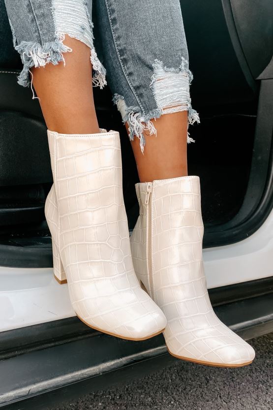elfenben krokodil NanaMacs gjør en opptreden faux krokodille støvletter 402NJ03924