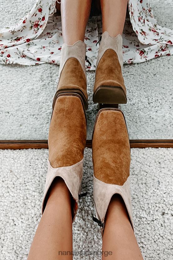 taupe NanaMacs høyre fot frem tofarget støvlett i imitert semsket skinn 402NJ03899