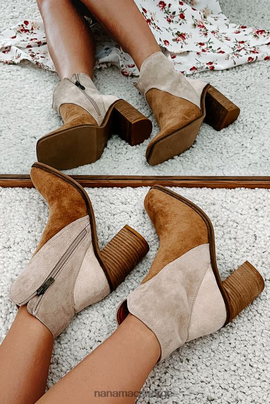 taupe NanaMacs høyre fot frem tofarget støvlett i imitert semsket skinn 402NJ03899