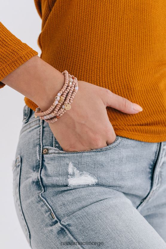 rose NanaMacs får meg til å ønske å armbåndsett 402NJ04421