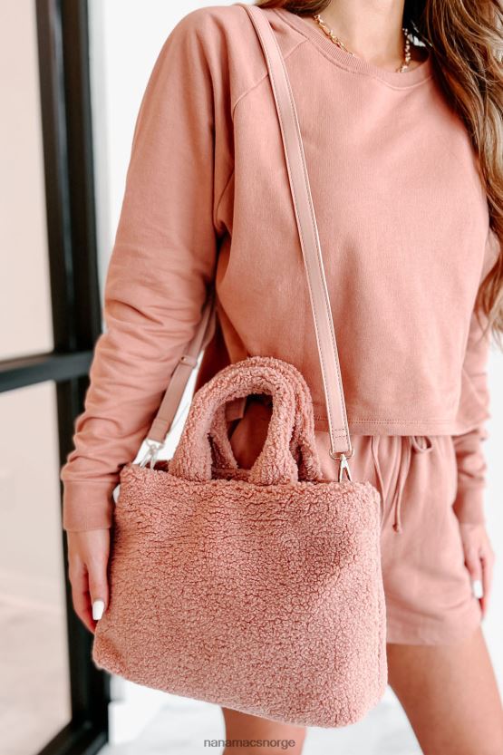 lilla NanaMacs håndtere min egen sherpa-veske 402NJ04528