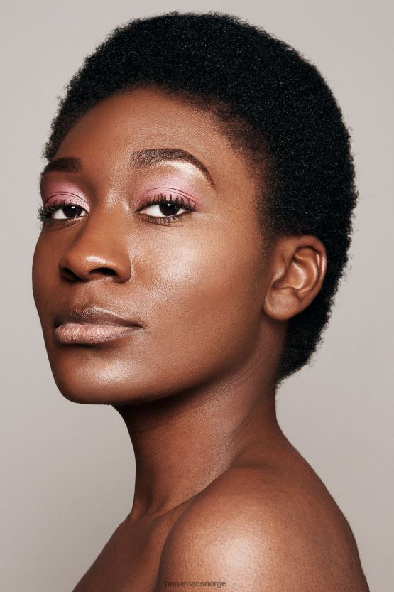 mote NanaMacs x jaclyn taylor cosmetics øyenskyggepalett 402NJ04541