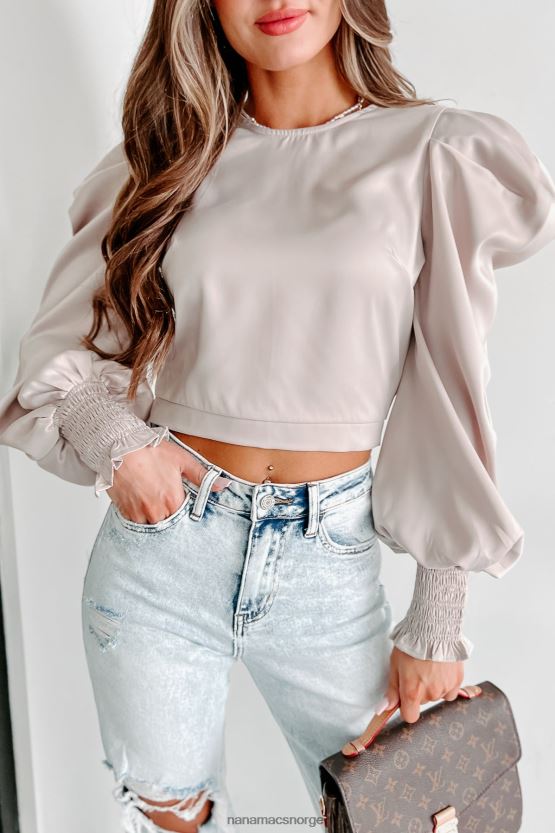 beige NanaMacs som skjebnen ville ha det puff sleeve crop top 402NJ01271