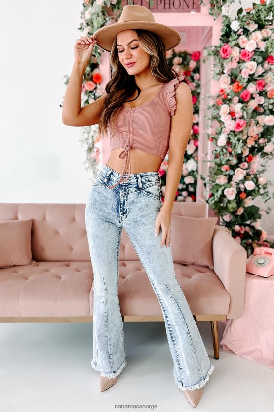 lilla NanaMacs solrik tilnærming, rynket front med volangermer 402NJ01485