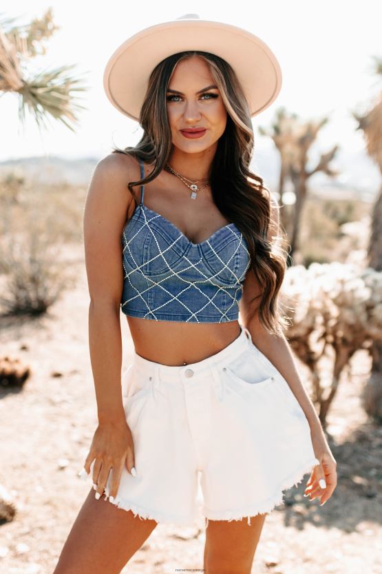 medium denim NanaMacs samtaleemne rhinestone pyntet crop top 402NJ0259