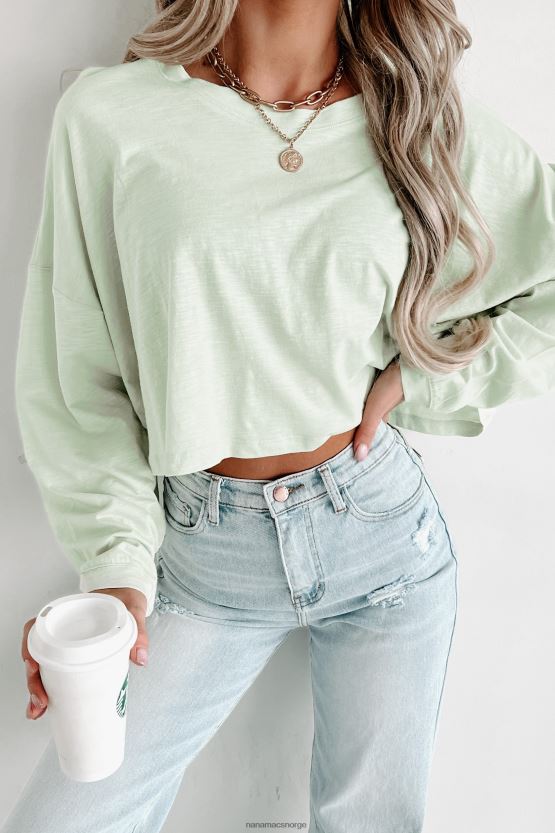pastellgrønn NanaMacs oversized langermet crop topp 402NJ0627