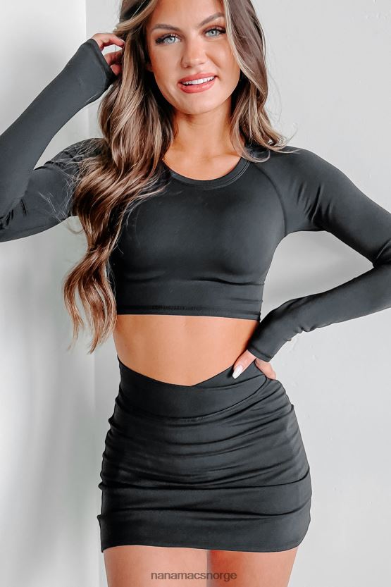 svart NanaMacs tøff det ut cut-out langermet crop-topp bak 402NJ01219